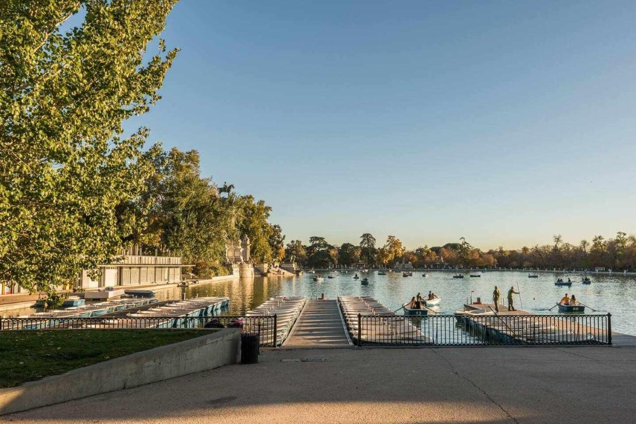 Apartmento De Lujo Retiro Barrio De Salamanca マドリード エクステリア 写真